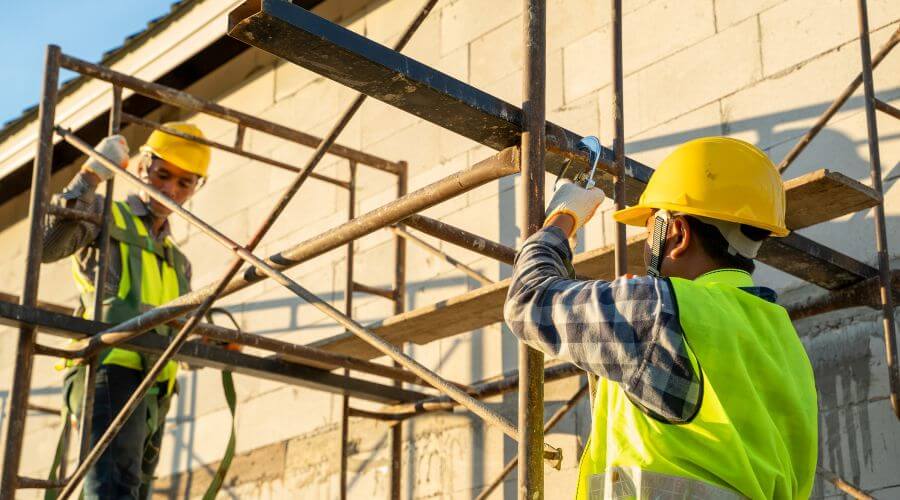 Professional fairlawn roofing services in Okemah, OK